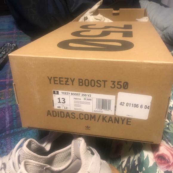 Sesame yeezys - Picture 5 of 6